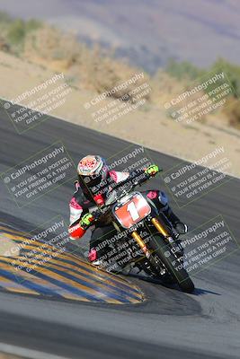 media/Dec-18-2022-SoCal Trackdays (Sun) [[8099a50955]]/Turn 10 (140pm)/